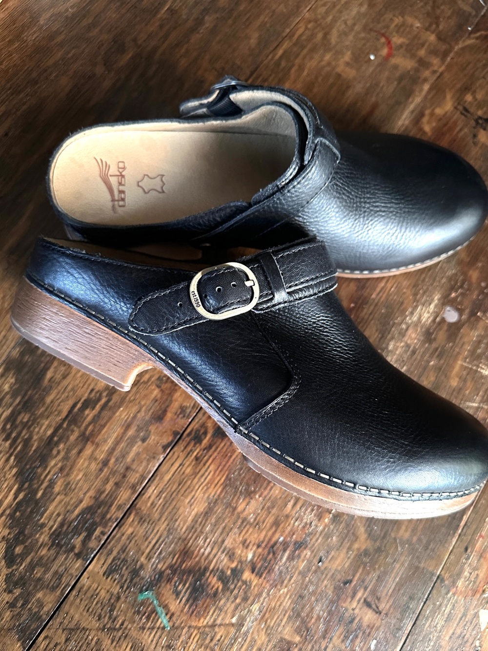 Dansko Millie Black Soft Leather Clogs Mules NWOT | 40 (US 9.5-10)